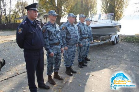 Водная милиция Кременчуга получила новый катер 